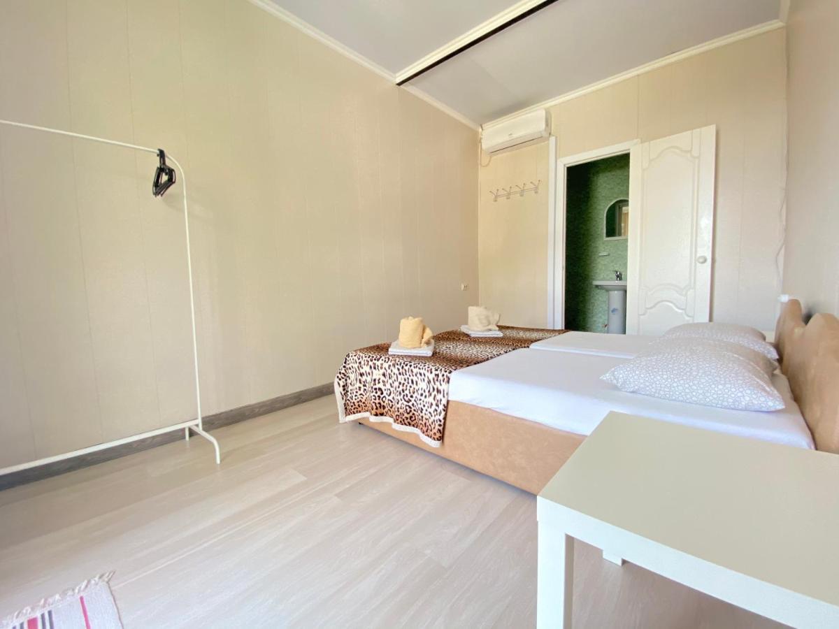 Hotel U Valery New Athos Zewnętrze zdjęcie